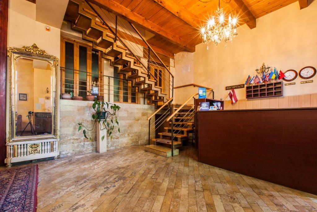 Hotel Royal Тбилиси Экстерьер фото